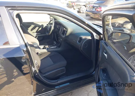 2023 Dodge Charger Sxt z USA, uszkodzony, nr VIN 2C3CDXBG5PH525019